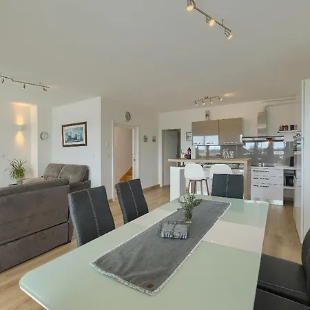 Pura Vida Villa Pomer